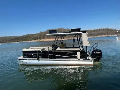 Fout Boat Dock